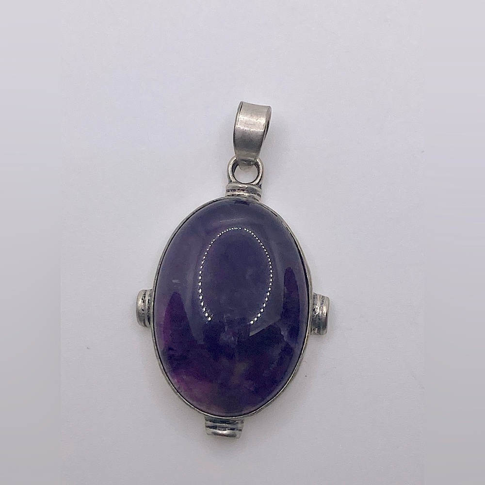 Vtg Amethyst Oval Cabochon Stone Unmarked Silver Tone Pendant 1.5”